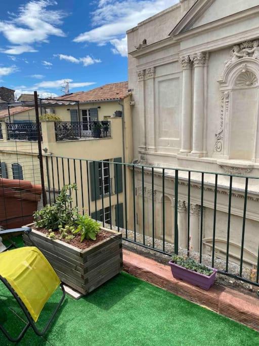 La Terrasse Ensoleillee Arles Camargue Leilighet Eksteriør bilde